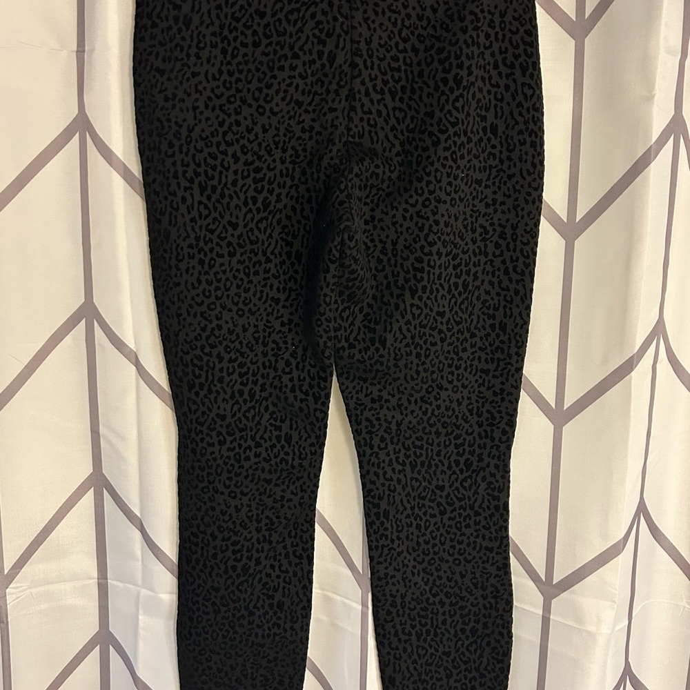 Nanette Lepore Black Animal Print Leggings